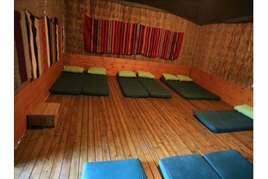 חאן אבירן - טיולים באיזור