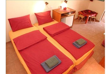 חאן אבירן - טיולים באיזור