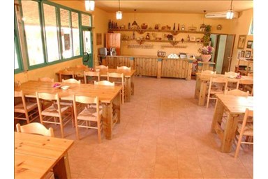 חאן אבירן - פעילויות בחאן