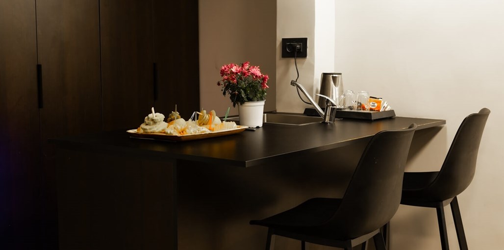 מלון דירות לב ירושלים סוויטות סטנדרט ומשפחתיות (8).jpg