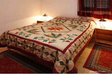 בוסתן ציפורי - רימון ותאנה