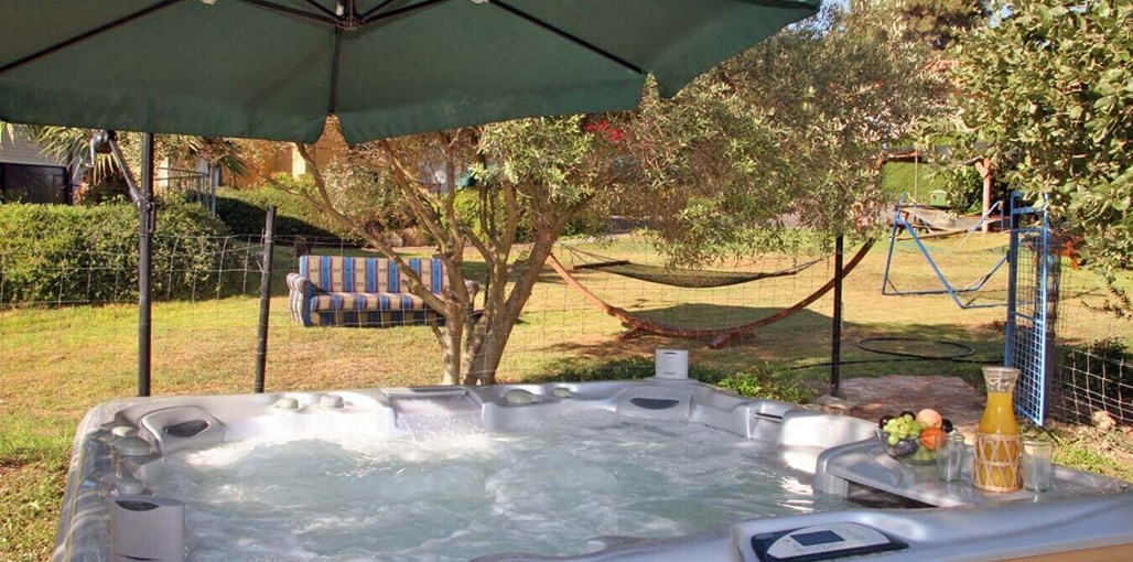 בוסתן ציפורי מתחם החוץ (10).JPG