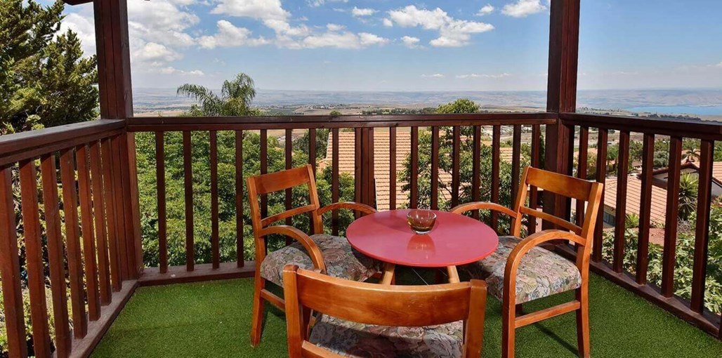 בקתות פסגת ההר בקתות (2).jpg