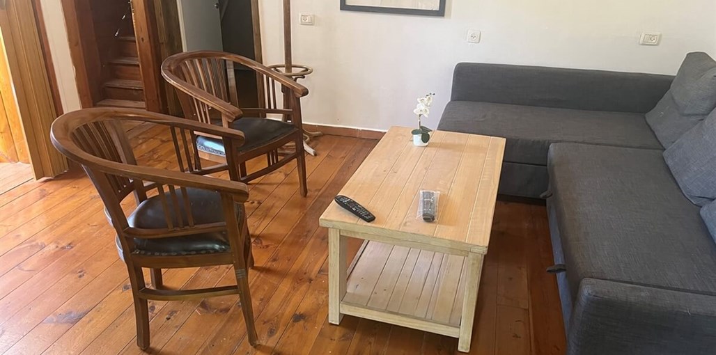 איתן בקתות עץ - Eitan Wood Cabins Resort הבית הצהוב 2025 (2).jpg