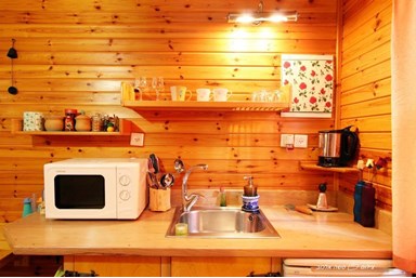 פנינה בבצת - הבקתה המשפחתית