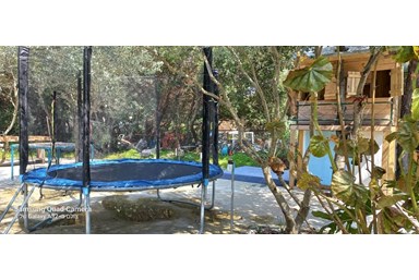 מים לים - סוויטות אבן עץ, ג'קוזי ואח עצים