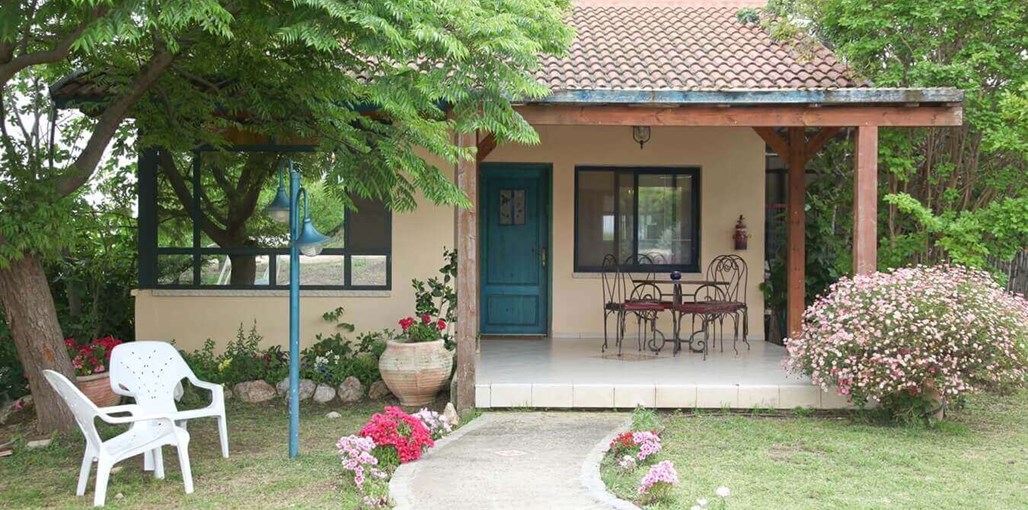 אירוח עם חן - סוויטות יפיפיות עם נוף לחרמון וילה 2 (1).jpg