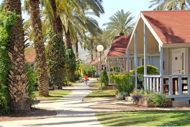 ניר דוד אירוח כפרי - בקתות גלעד