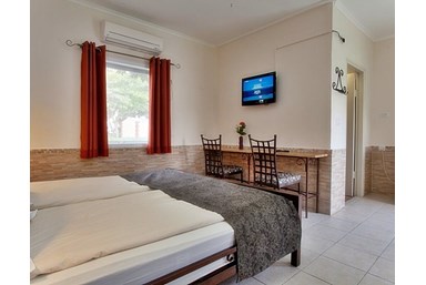 כפר הנופש משאבים - החדרים