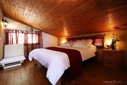 בר בכפר הוילה (17).JPG