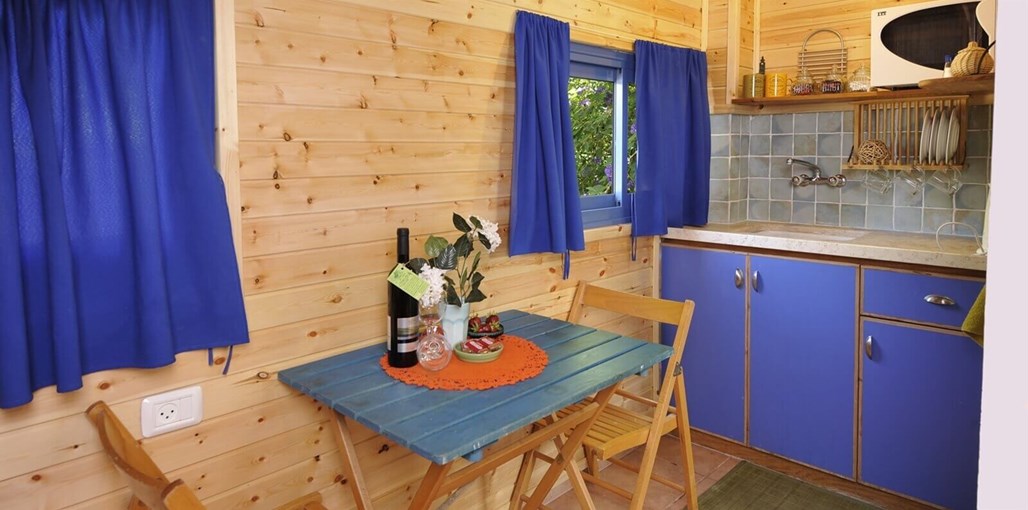 בקתות עץ השדה זית חדש (5).jpg