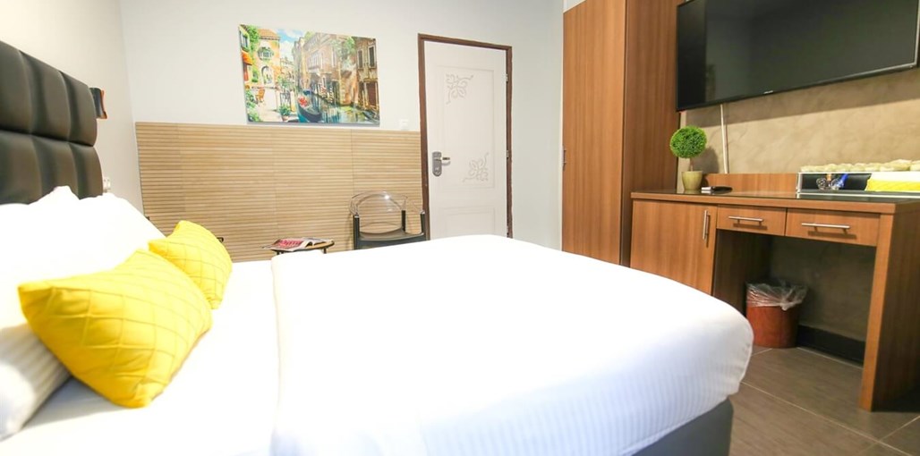 מלון מיאמי ביץ' תל אביב זוגי קלאסיק (3).jpg