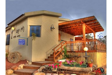 נעם ונופש - צימרים מפנקים - ארוחת הבוקר ומבט חוץ