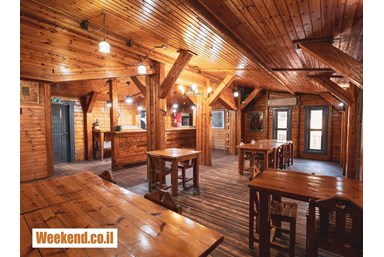 פנינה במדבר - אצלנו בחצר