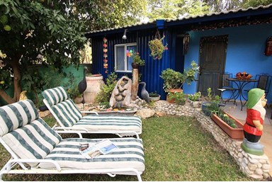 הפינה הירוקה של דבורה - הבקתות הזוגיות