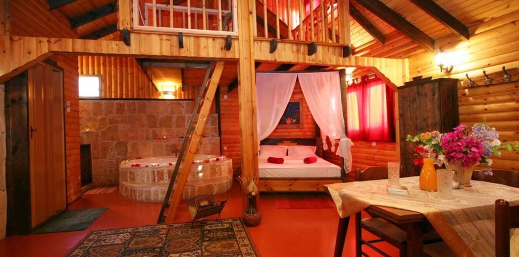 בקתות מור חורש (2).JPG