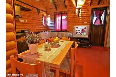 בקתות מור - בקתת חורש