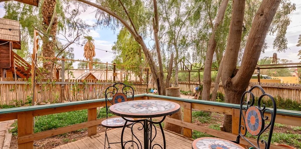 ערבה גארדן - Arava Garden חצר (9).jpg