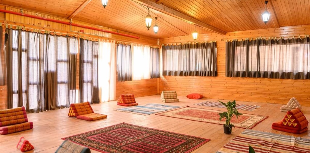 ערבה גארדן - Arava Garden חצר (7).jpg