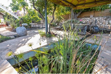 הנפח - עם בריכה פרטית - הנוף והבריכה הפרטית