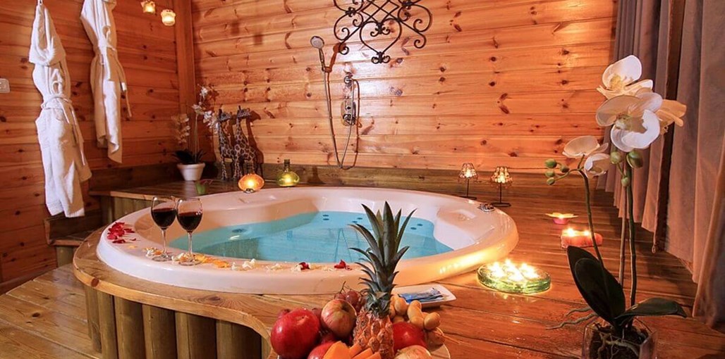 בקתות עץ אורן הסוויטה (7).jpg