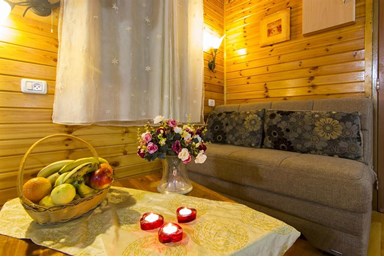 קרן אור בטבע - זוגיות