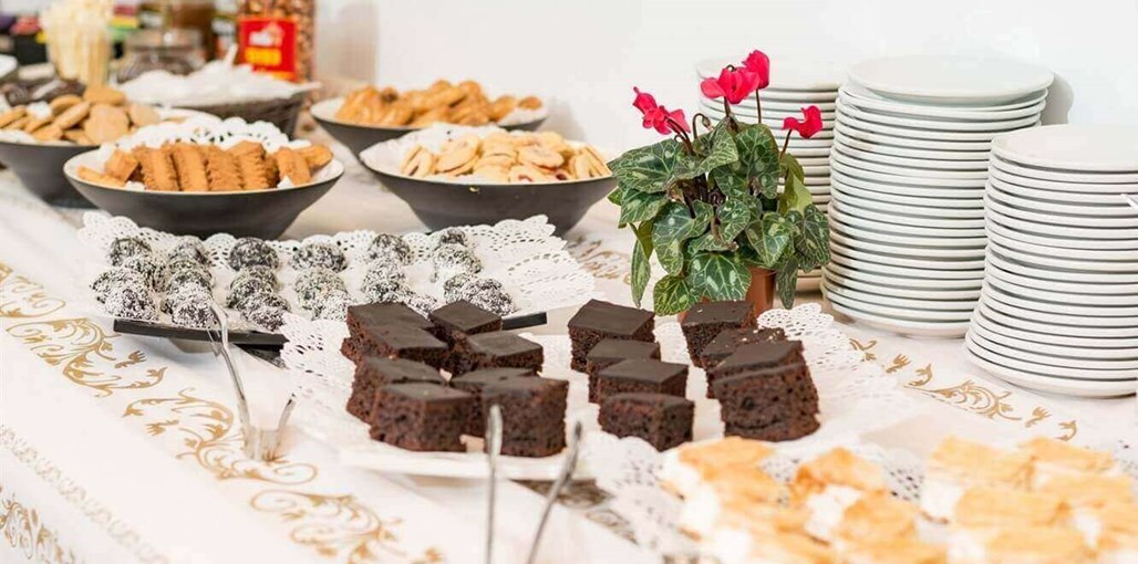 בקתות בלהבות נופי הבשן ארוחת ארבע (5).jpg