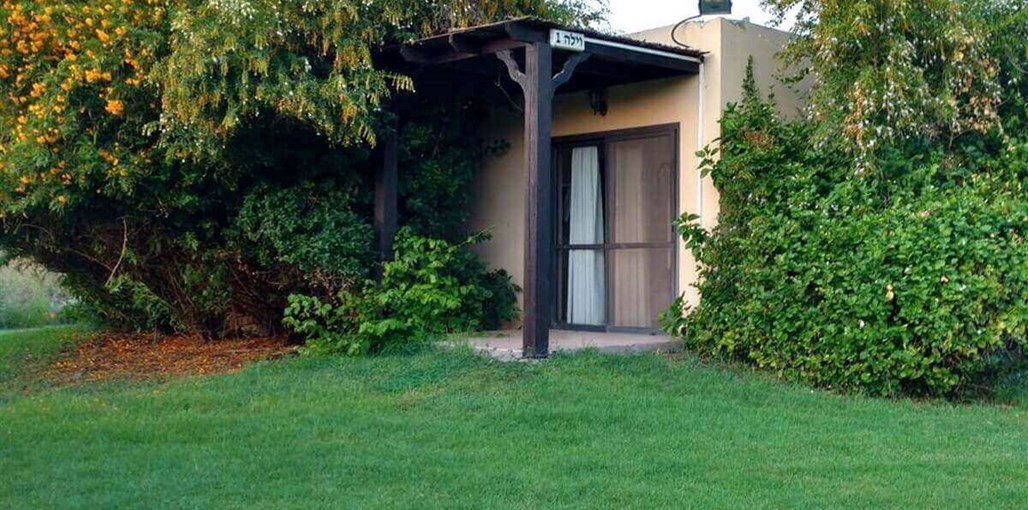 בקתות בלהבות נופי הבשן וילה (5).jpg