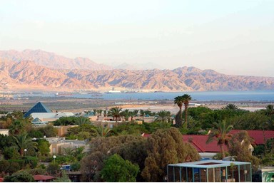 אירוח כפרי בקיבוץ אילות - חדרים זוגיים