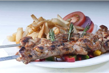 אירוח כפרי בקיבוץ אילות - מסעדה - כפות תמרים