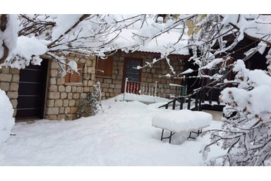 לגעת בשמיים