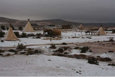 חוות זית המדבר - כפר אינדיאני - הכפר האינדיאני