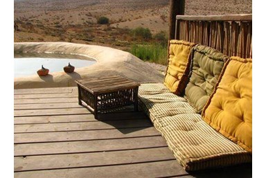 חוות זית המדבר - כפר אינדיאני - סוויטת הטירה