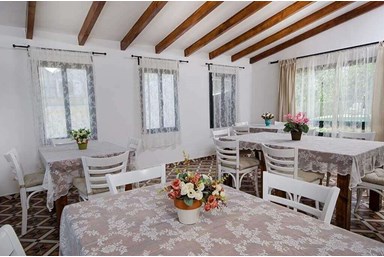 צליל בגליל - חדר האוכל