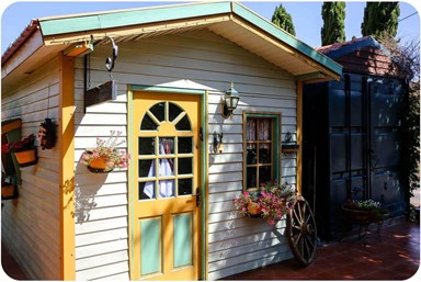 קוצ'ה אירוח בכפר - חצר ונוף