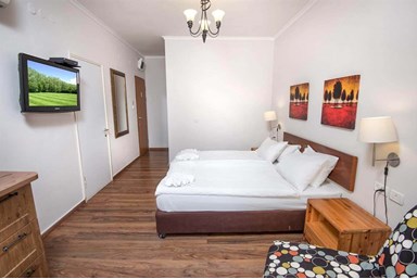 קיבוץ דליה, זהר בדשא - יחידות רגבים