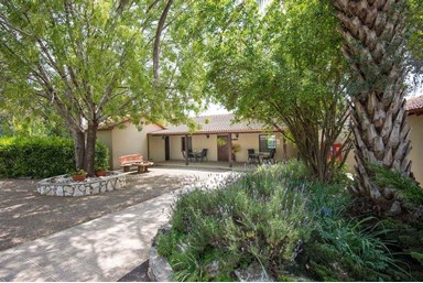 קיבוץ דליה, זהר בדשא - יחידות כרמל