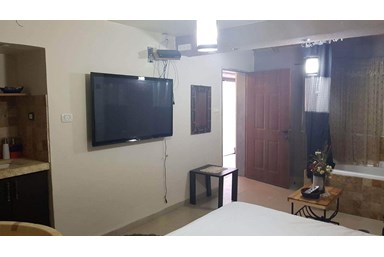 ניחוח התמר - סוויטת אבן