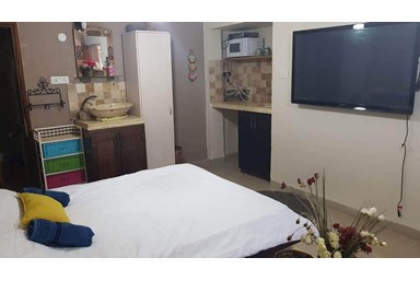 ניחוח התמר - סוויטת אבן