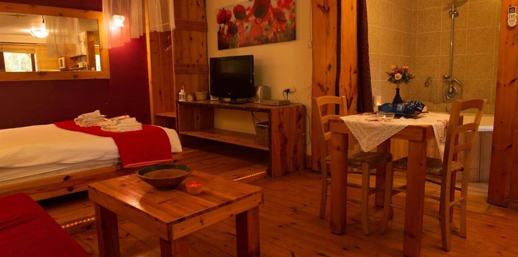 חוות התבלינים- אירוח בניחוח אחר סיפור רומנטי (3).jpg