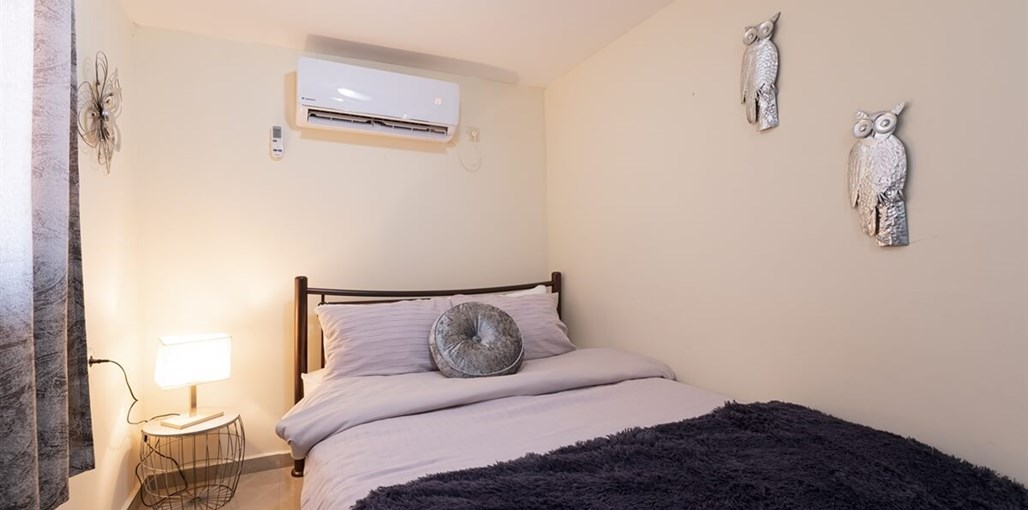 חוות כרמי הר הנגב שירז (3).jpg