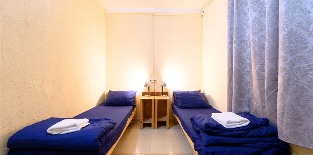 חוות נחל חוורים חדרי הסטודיו (2).jpg