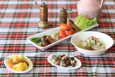 סלע הנוטרים - אירוח קולינרי