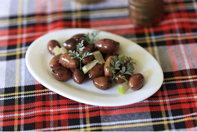 סלע הנוטרים - אירוח קולינרי