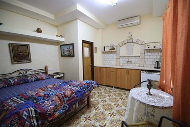 סלע הנוטרים - הסוויטות