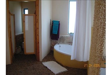 אורליה - רומנטיקה מדברית - בקתות אירוח