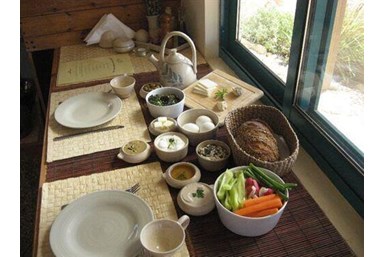 אורליה - רומנטיקה מדברית - בקתות אירוח