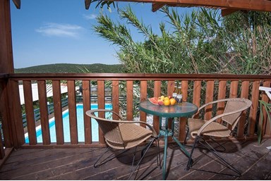 נועם בגליל - סוויטה בלבן