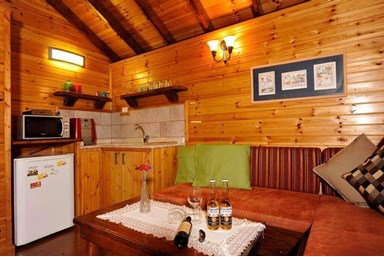 נועם בגליל - בקתת רימון