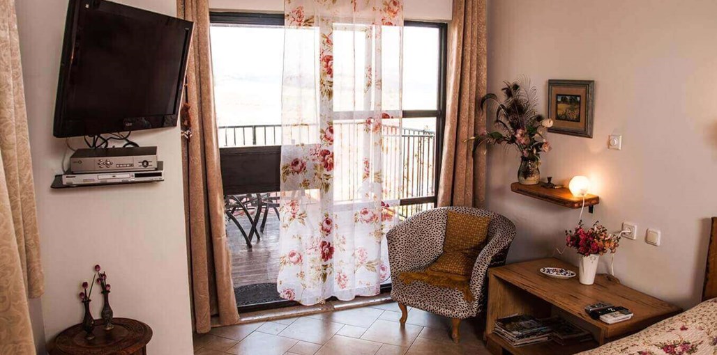 פינה קסומה סוויטה1 (2).jpg